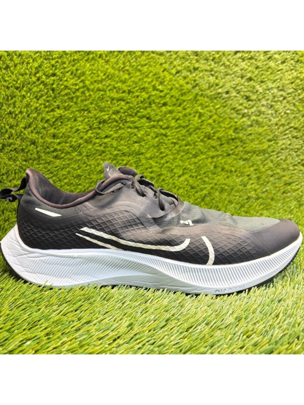 Nike Air Zoom Pegasus 37 Mens Size 12 Black Athletic Running Shoes Sneakers